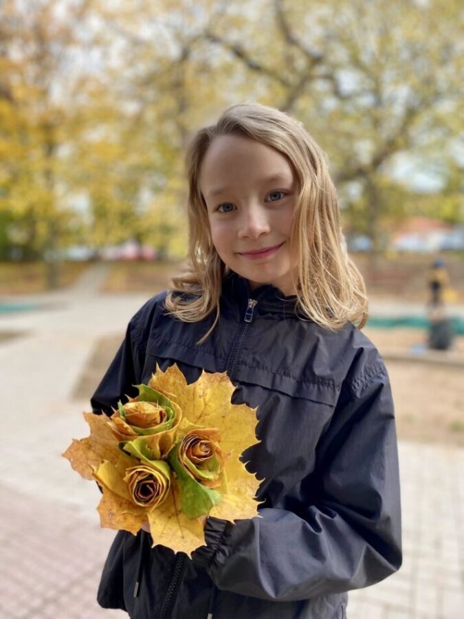 družina v základní škole Basic Praha